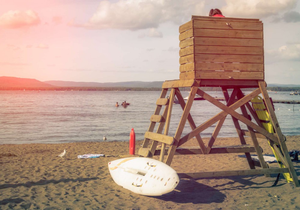 eighties-beach